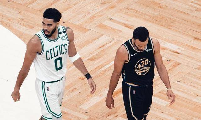 勒沃库森阵容-多米娱乐